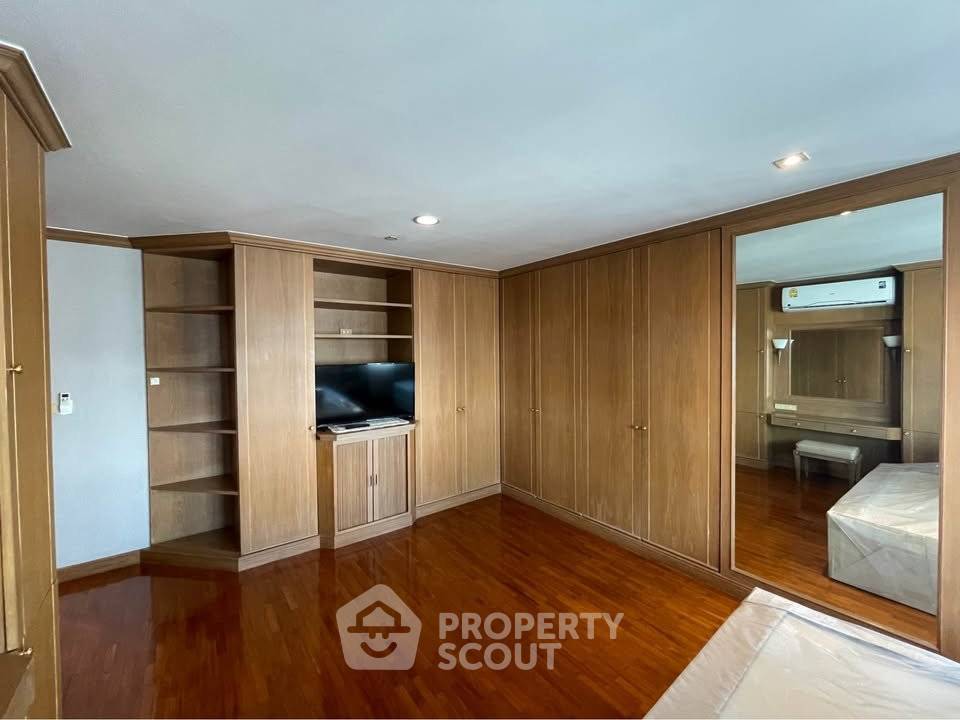 รูป คอนโด 3-ห้องนอน ที่ สาธร การ์เด้นส์ ใกล้ MRT สีลม (ID 3031145) - รูปที่ 11/25