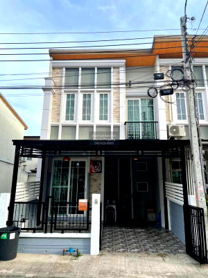 Townhouses for rent Bangkok : For Rent Townhouse/Townhome  , Golden Town Bangna-Suanluang , Dok Mai , Prawet , Bangkok , CX-124661 ✅ Live chat with us ADD LINE @connexproperty ✅