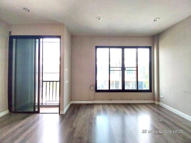 picture TOWN HOUSE 17.2 Sq.w. Lat Krabang Bangkok for 2.3M - 9/30