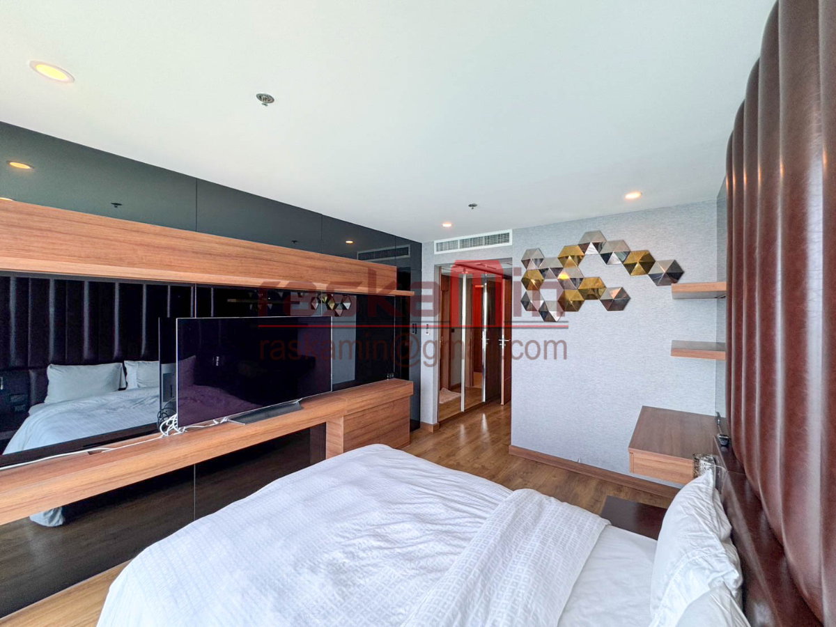 รูป The Palm Wongamat – เพนท์เฮาส์ 3 ชั้น | 4 ห้องนอน | สระว่ายน้ำส่วนตัว | วิวทะเลพาโนรามา | เช่า 600,000 บาท/เดือน - รูปที่ 40/54