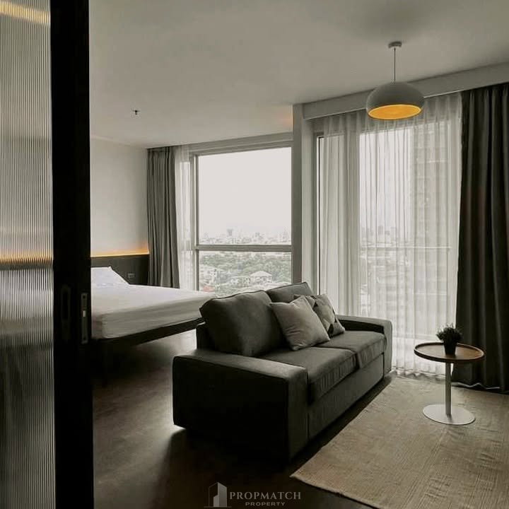รูป PM038404 ✨Flash Deal ✨ Sky Walk Condo Sukhumvit (1Bed 1Bath 52 SQM.) พร้อมอยู่ ! เพียง 30,000 บาทต่อเดือน Tel.0981315848 @propmatch - รูปที่ 2/8