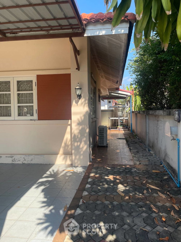 picture 3-BR House at Baan Koon Suk 1 close to Bangsaray (ID 2777035) - 2/26