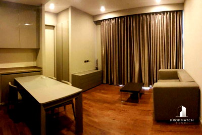 คอนโดให้เช่า : PM016447 ✨Flash Deal ✨ M Silom (1Bed 1Bath 50 SQM.) พร้อมอยู่ ! เพียง 46,000 บาทต่อเดือน Tel.0981315848 @propmatch