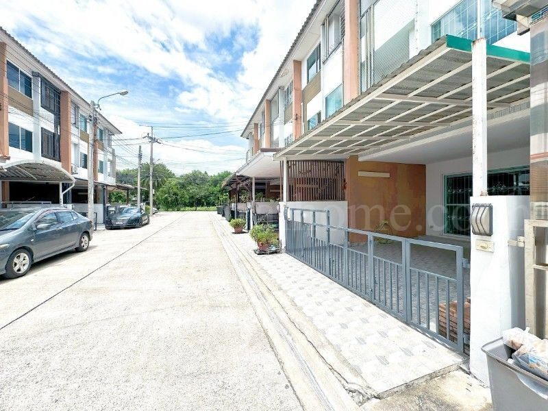 รูป ทาวน์โฮม เดอะ ทรัสต์ ซิตี้ งามวงศ์วาน 25 บ้านสวย ราคาถูก - รูปที่ 22/26