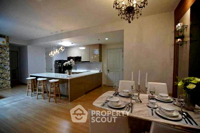 Condos for rent : 2-BR Condo in Baan Sathorn Chaopraya, 10th Floor near BTS Krung Thon Buri (ID 3031487)