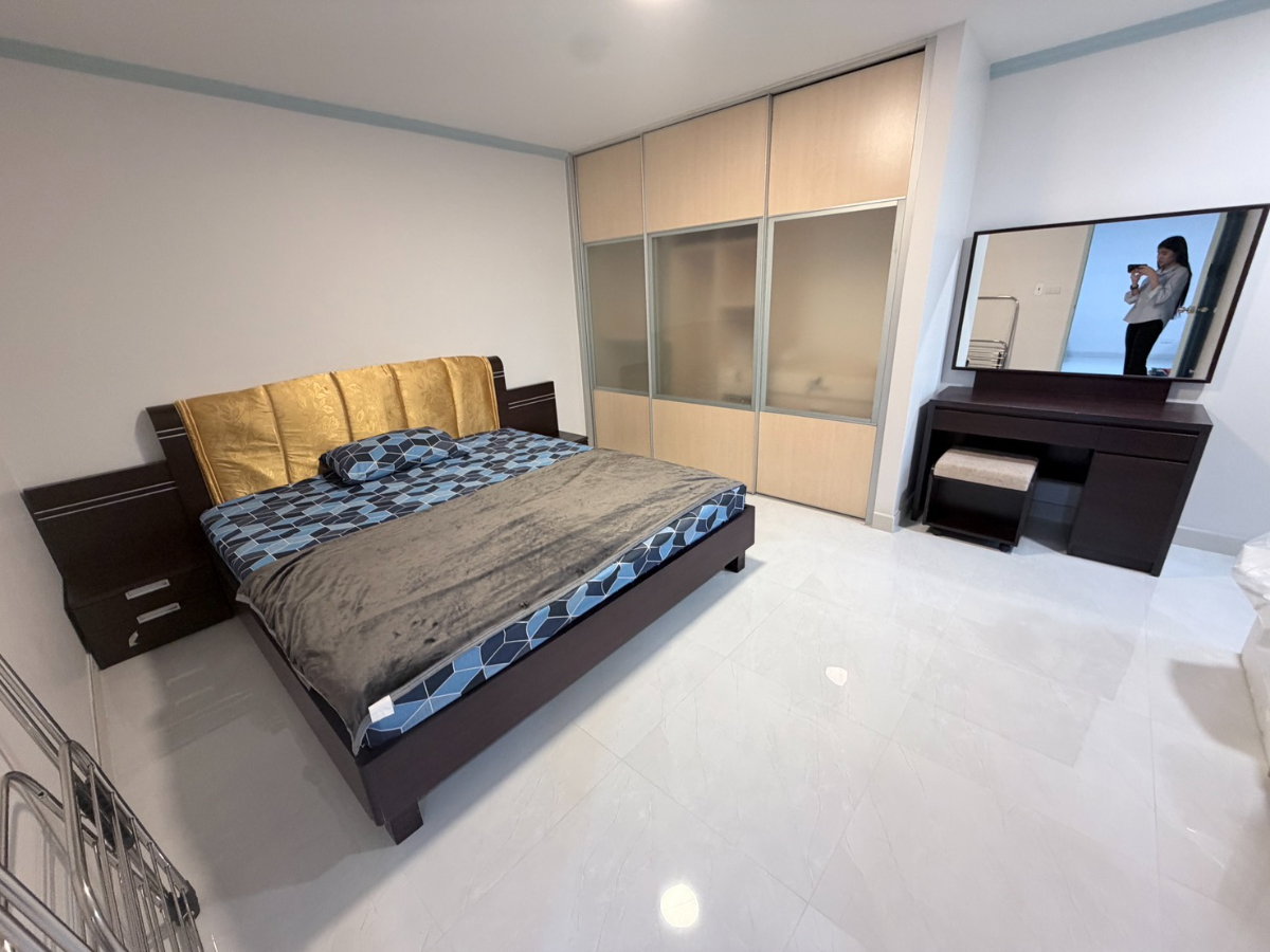 รูป ให้เช่า คอนโดมิเนียม ห้องสวยพร้อมอยู่ ธนาซิตี้ 615779 - รูปที่ 5/11