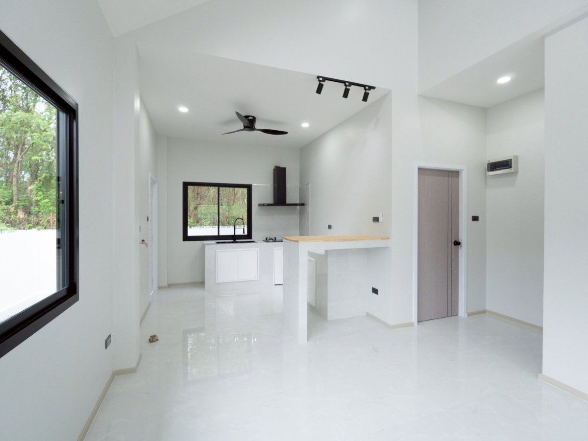 picture Brand-New Single-Storey House for Sale - 15/20