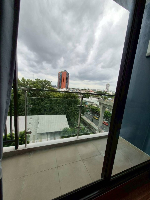 picture 🏠💖 For rent , 2 bedrooms at Supalai premier charoennakorn - 8/9