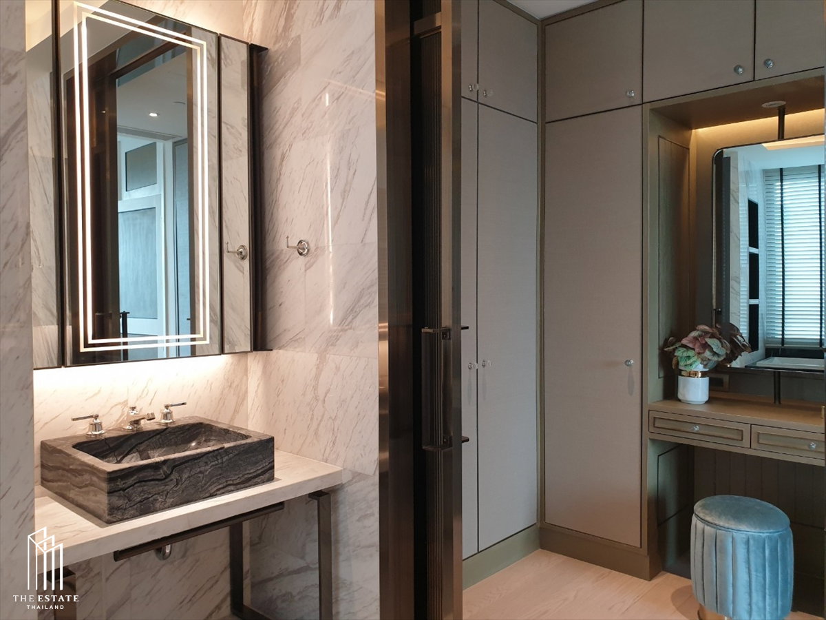 รูป Condo for RENT *The Residences At Mandarin Oriental Bangkok ชั้นสูง ห้องมุม ทิศใต้ วิวแม่น้ำเจ้าพระยา @200,000 Baht - รูปที่ 14/17