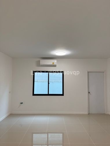 3-bed townhouse for sale, 111 sqm, 18 sq wah, The Connect Wongwaen - Rama 9
