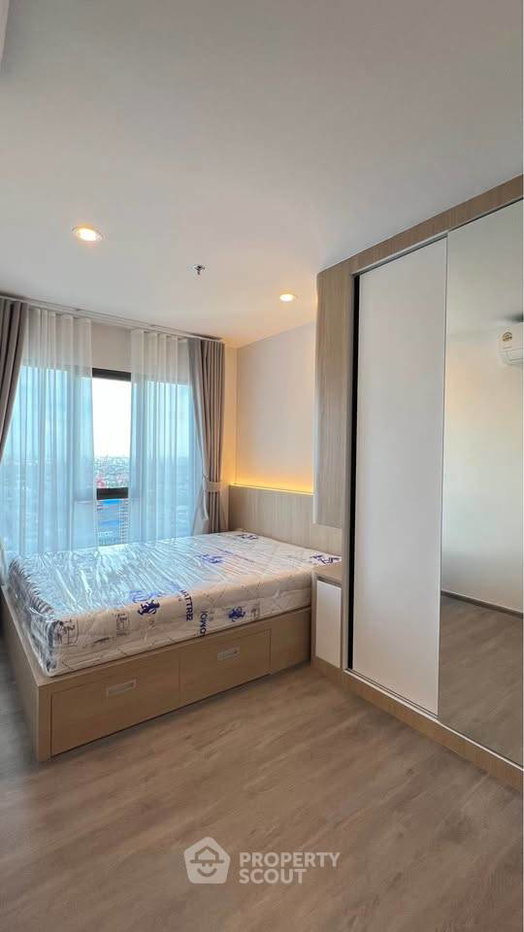 picture High-Floor 1-BR 28 Sqm At Regent Home Wutthakat, 300m to BTS Wutthakat (ID 3031082) - 5/13