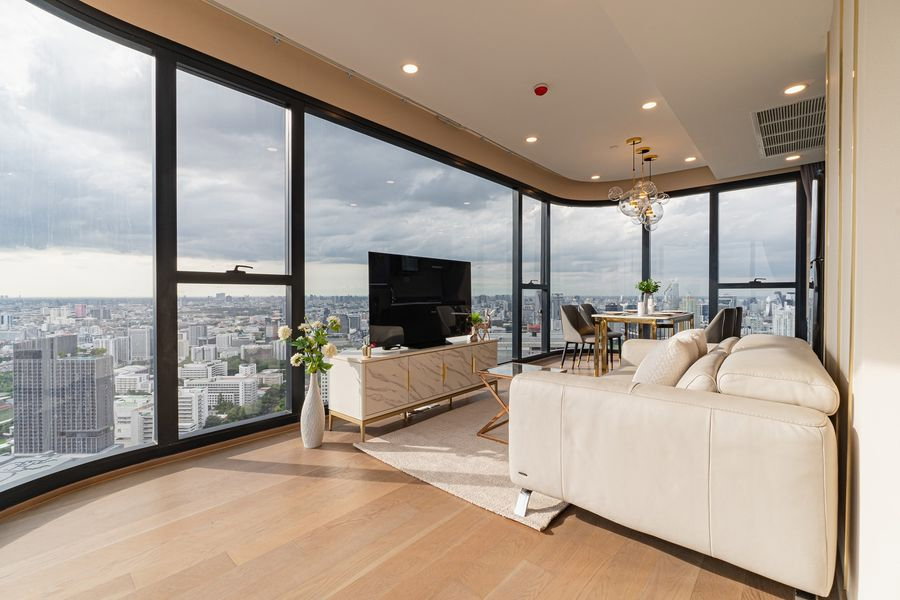 รูป Ashton Chula Silom【𝐒𝐄𝐋𝐋 & 𝐑𝐄𝐍𝐓】🔥 ห้องโมเดิร์นแบบอลัง 2 ห้องนอน เครื่องใช้ครบ ห้องนั่งเล่นเห็นวิวเมืองกรุง 🔥 ติดต่อไลน์ไอดี: @hacondo - รูปที่ 6/8