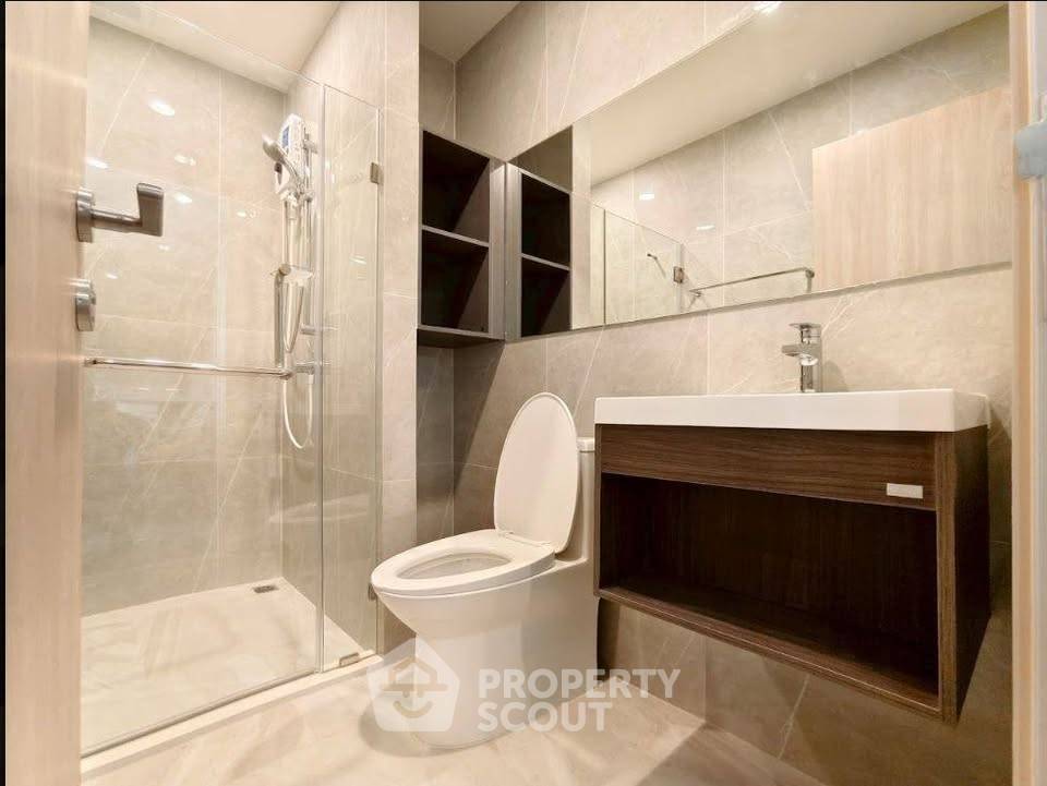 picture 2-BR Condo at Nue District R9 near MRT Phra Ram 9 (ID 3031774) - 12/12
