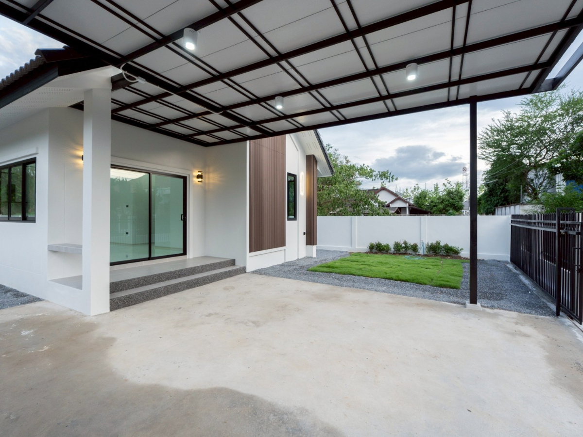 picture Brand-New Single-Storey House for Sale - 6/20