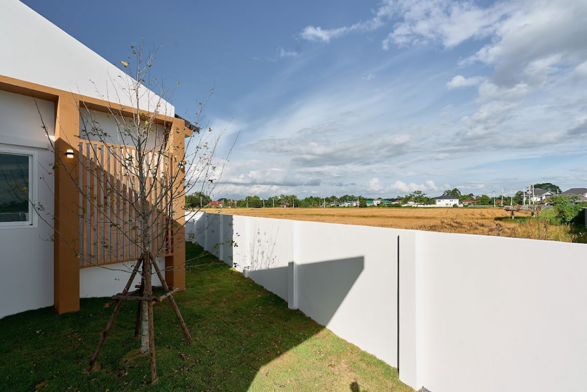 picture Single-Storey Detached House for Sale in a Peaceful Suburban Area - 26/26
