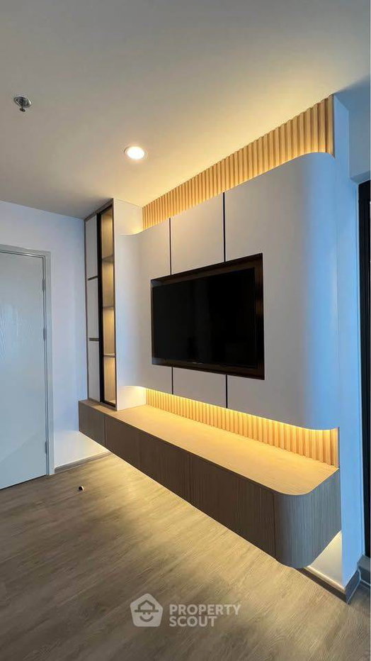 picture High-Floor 1-BR 28 Sqm At Regent Home Wutthakat, 300m to BTS Wutthakat (ID 3031082) - 6/13