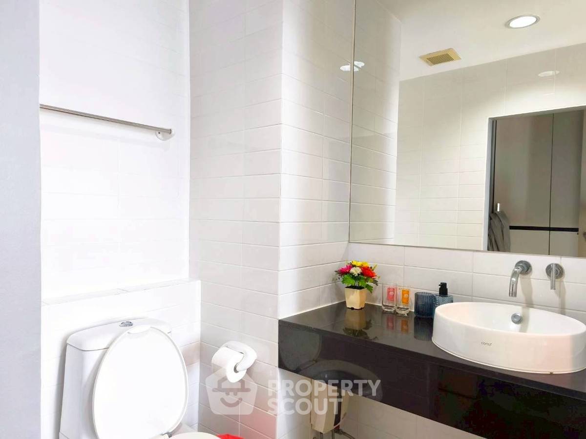 picture Well-Priced 1-BR Condo At Ideo Mix Sukhumvit 103 Near BTS Udom Suk (90m) (ID 2136755) - 12/15