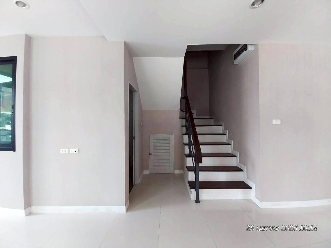 picture TOWN HOUSE 17.2 Sq.w. Lat Krabang Bangkok for 2.3M - 16/30
