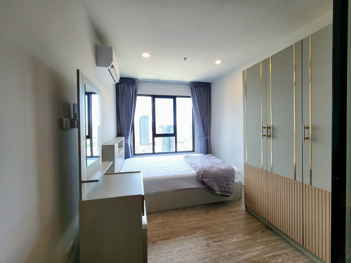 รูป **ห้องใหม่มือ 1 แต่งเสร็จ ให้เช่าเลยครับ** Regent Home วุฒากาศ ทำเล BTS วุฒากาศเพียง 300 เมตร ราคาดีห้องสวยพร้อมอยู่ มีเครื่องซักผ้า!! - รูปที่ 14/62