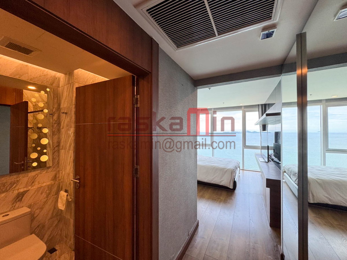 รูป The Palm Wongamat – เพนท์เฮาส์ 3 ชั้น | 4 ห้องนอน | สระว่ายน้ำส่วนตัว | วิวทะเลพาโนรามา | เช่า 600,000 บาท/เดือน - รูปที่ 38/54