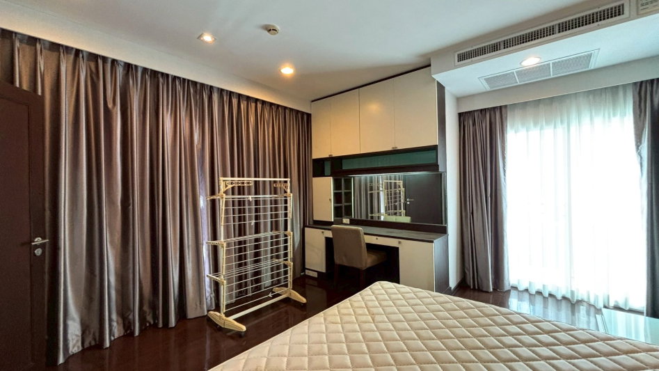 picture For Rent Noble Aura Thonglor (2 Bedrooms, Very Spacious Balcony) - 8/19