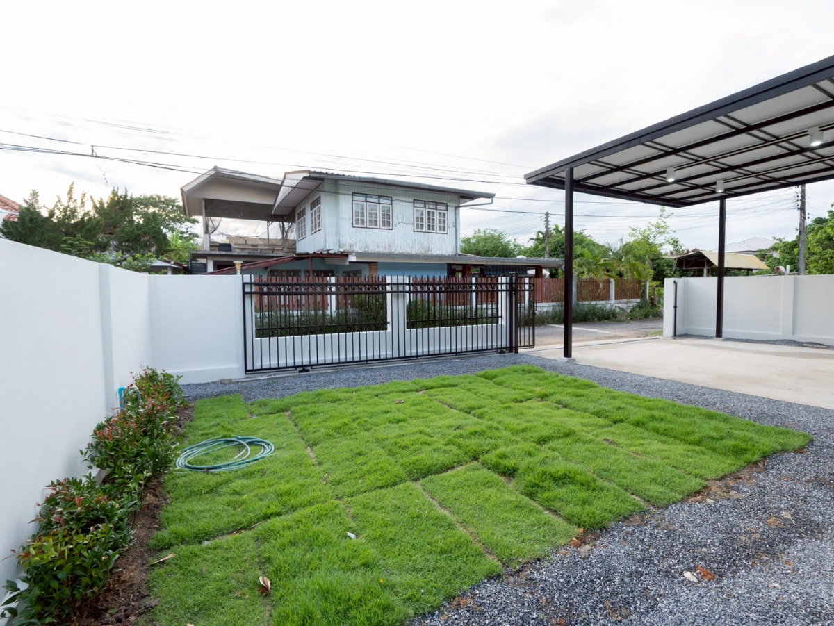 picture Brand-New Single-Storey House for Sale - 4/20