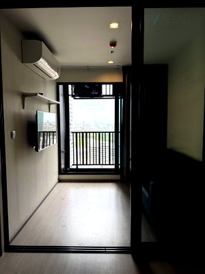 Condos for rent : For Rent Condo LIFE LADPRAO Building B, Floor 35,1 bed room, Room size 35.00 sqm
