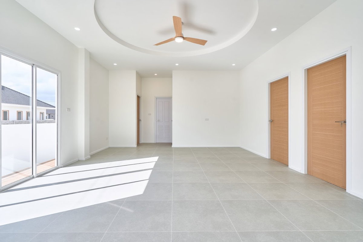 picture Single-Storey Detached House for Sale in a Peaceful Suburban Area - 17/26