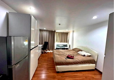Condos for rent Rama 9 Road : PG Rama IX for rent ✨ Fully furnished