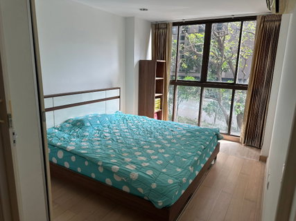 รูปภาพ P-52749 📍 Ideo Blucove Sathorn, 2nd Fl. (2 Beds 1 Bath) Just 100m to BTS Wongwian Yai Line ID: @easythaihome 085-592-2897