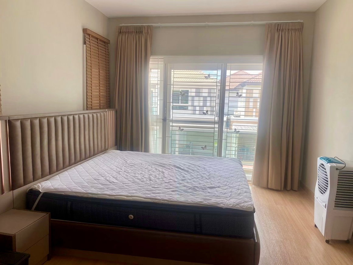 รูป 🏡 บ้านให้เช่า บ้านเดี่ยว 2 ชั้น ในโครงการคุณภาพ ใกล้สนามบินเชียงใหม่ โซนแม่เหียะ บรรยากาศเงียบสงบ ปลอดภัย รปภ. 24 ชม. - รูปที่ 9/17