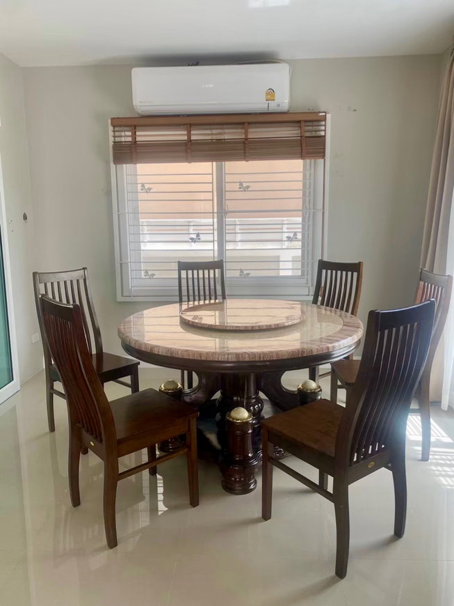 รูป 🏡 บ้านให้เช่า บ้านเดี่ยว 2 ชั้น ในโครงการคุณภาพ ใกล้สนามบินเชียงใหม่ โซนแม่เหียะ บรรยากาศเงียบสงบ ปลอดภัย รปภ. 24 ชม. - รูปที่ 7/17
