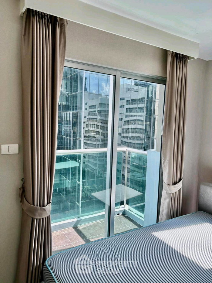 picture Well-Priced 2-BR Condo in Belle Grand Rama 9, 7th Floor Near MRT Phra Ram 9 (ID 3031435) - 7/9