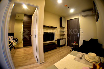 Condos for sale : Big discount, full deal Centric Ratchada-Huai Khwang near MRT Huai Khwang Station