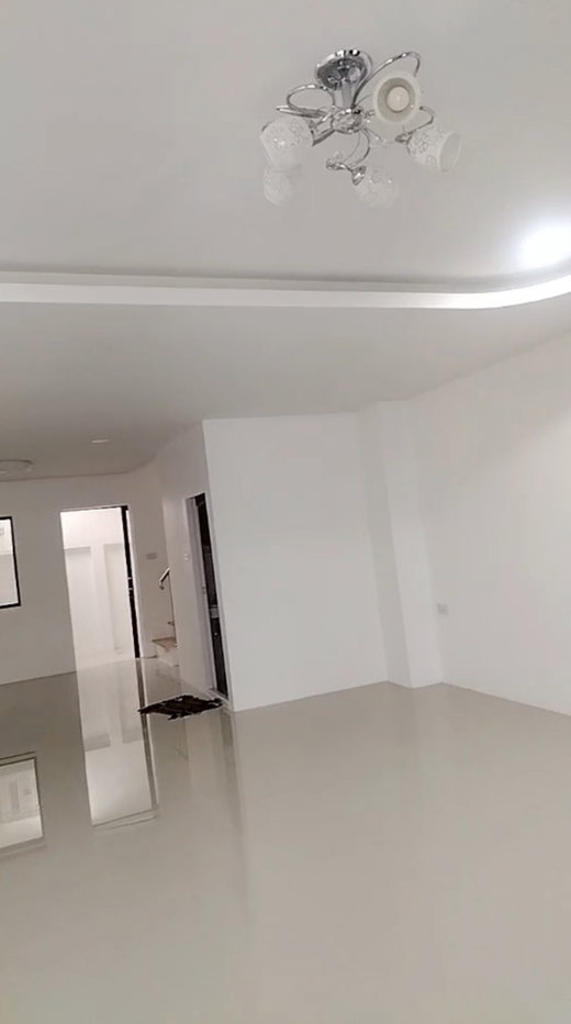 รูป 🏡 ทาวน์โฮมทำเลทอง พัทยากลาง ใกล้สุขุมวิทเพียง 300 ม. [น้ำไม่ท่วม | ไม่มีค่าส่วนกลาง] - รูปที่ 11/12
