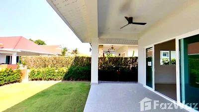 Houses for sale Hua Hin Prachaubkirikhan : 2 Bedroom House for sale at Smart House Village 3  897812