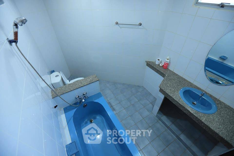 picture High-Floor 2-BR 120 Sqm NS Tower Central City Bangna (ID 392928) - 12/13