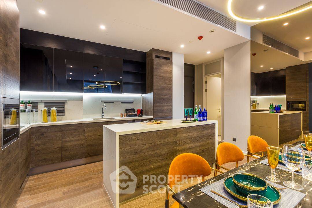 picture 2-BR Condo at Muniq Langsuan near BTS Ratchadamri (ID 3020632) - 5/22