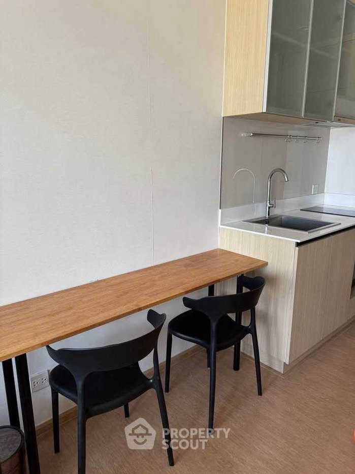 picture Pet-Friendly 1-BR Condo Maru Ekkamai 2 Near BTS Ekkamai 📍 (ID 3032961) - 5/17