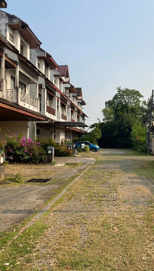 รูป คุ้มสุด ขายบ้านริมน้ำ สุขุมวิท77 ที่ดิน28ตร.ว อ่อนนุช21 บ้านสวยร่มรื่นใจกลางเมือง ใกล้ Makroอ่อนนุช 700ม. รถไฟฟ้าBTS เข้าออกได้ศรีนครินทร์ พัฒนาการ  - รูปที่ 4/13