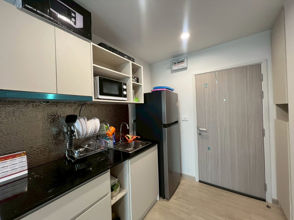 picture Thana Astra Sathorn-Chan Condominium - 4/19