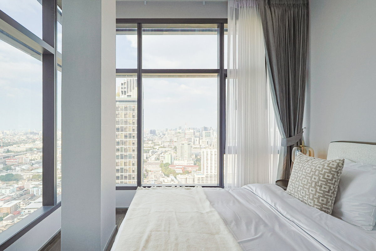 picture For Rent: Loft-Style Corner Unit at Ratchathewi Fully furnished unit two beds located on the 27th floor - 12/21