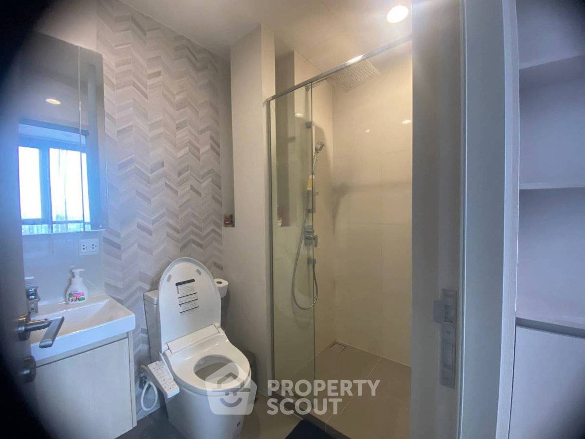 picture High-Floor 1-BR Condo At Oka Haus Sukhumvit 36, BTS Thong Lor (ID 3033753) - 6/7