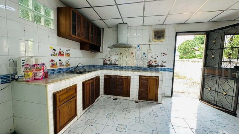 รูป ทาวน์เฮ้าส์ บุศรินทร์ บ้านกล้วย-ไทรน้อย นนทบุรี ราคาถูกที่สุด ทำเลดี เนื้อที่กว้าง - รูปที่ 6/16
