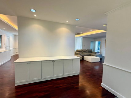 รูปภาพ LTH15817 – Spacious Condo for Rent Phrom Phong | D.S. Tower 1 Sukhumvit 33 | Near BTS Phrom Phong | 95,000 THB | คอนโดห้องใหญ่พิเศษให้เช่า พร้อมพงษ์ โครงการ D.S. Tower 1 สุขุมวิท 33 ใกล้ BTS พร้อมพงษ์