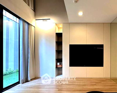 Condos for rent : 1-BR Condo At LIV @ 49, Ground Floor Near BTS Thong Lor (ID 3027946)