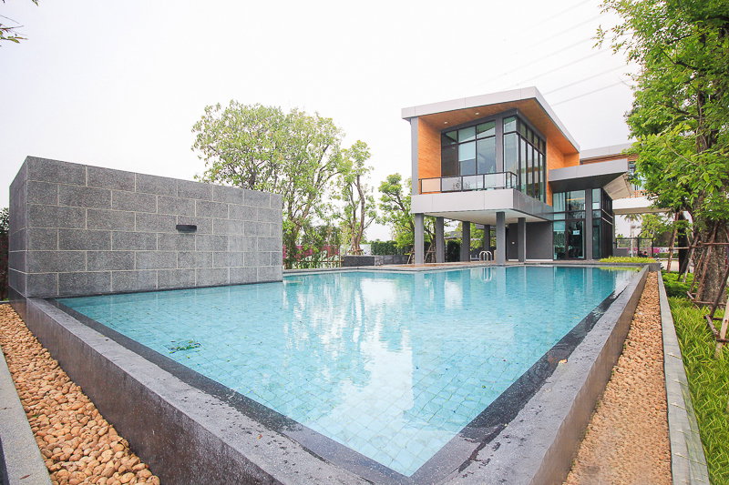 รูป บ้านเดี่ยวหลังมุม Centro ราชพฤกษ์–สวนผัก บนที่ดิน 72.9 ตร.วา สวนร่มรื่น วิวเปิดโล่ง ตรงข้าม Bike Lane 750 เมตร พร้อมเฟอร์นิเจอร์และเครื่องใช้ไฟฟ้า - รูปที่ 41/46