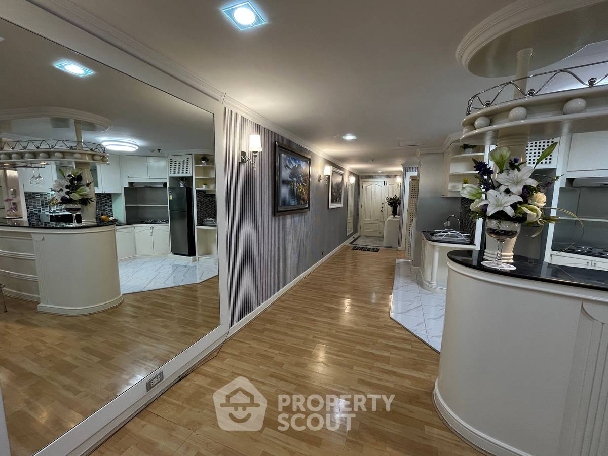 รูป คอนโด 3-ห้องนอน ที่ ลาส โคลินาส ใกล้ BTS อโศก (ID 3032495) - รูปที่ 10/25