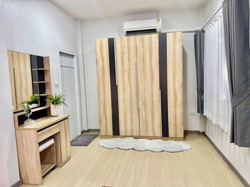รูป ขายบ้านเดี่ยวรีโนเวทใหม่ ม.คลาสสิคโฮม ไร่กล้วย ศรีราชา - รูปที่ 9/15