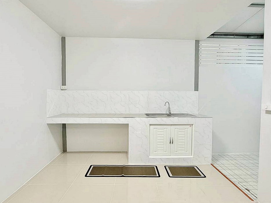 รูป บ้านแฝด  5 ห้องนอน  จอดรถได้ 3 – 4 คัน   #หมู่บ้านพฤกษา 19  ถนนวัดลาดปลาดุก  บางบัวทอง   ใกล้เซ็นทรัล เวสเกต   - รูปที่ 15/20